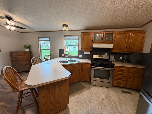 2174 66th Avenue NE, Willmar, MN 56201
