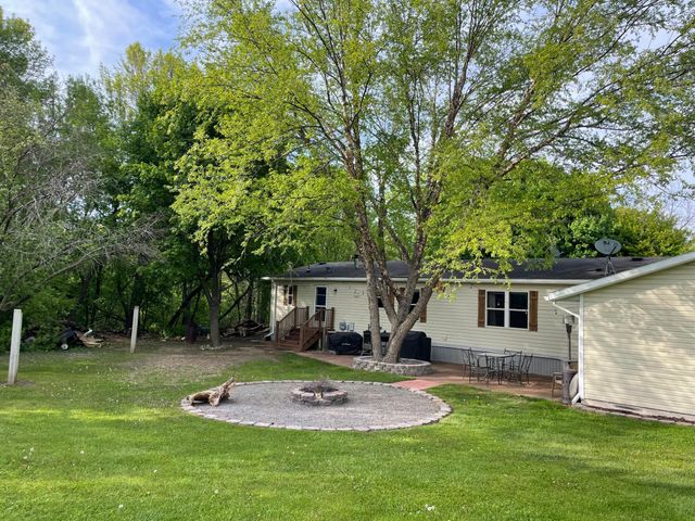 2174 66th Avenue NE, Willmar, MN 56201