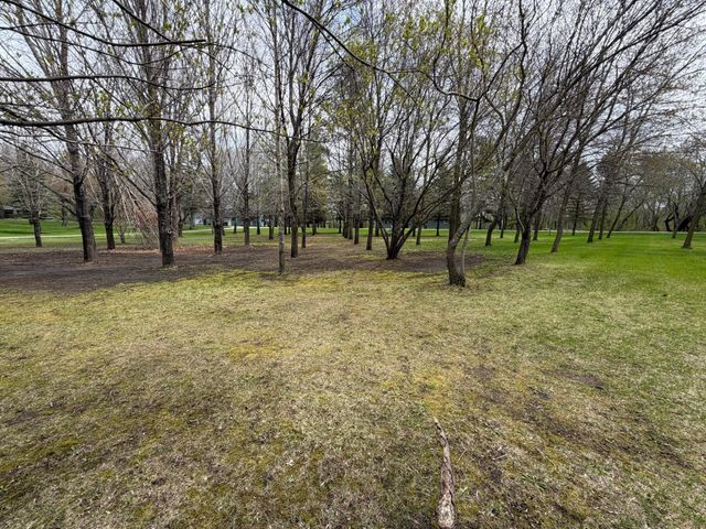 2174 66th Avenue NE, Willmar, MN 56201