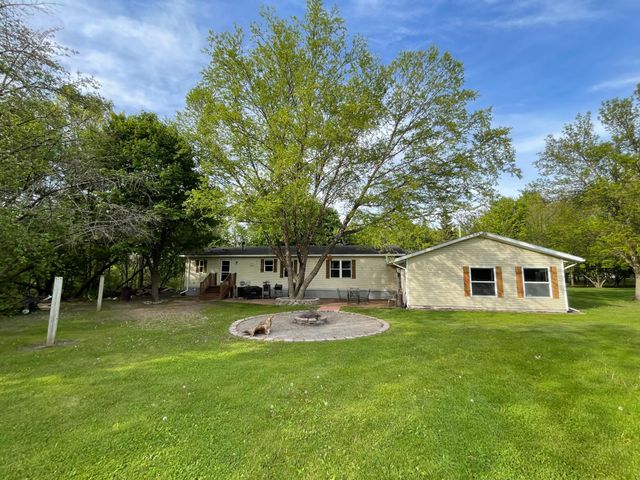 2174 66th Avenue NE, Willmar, MN 56201