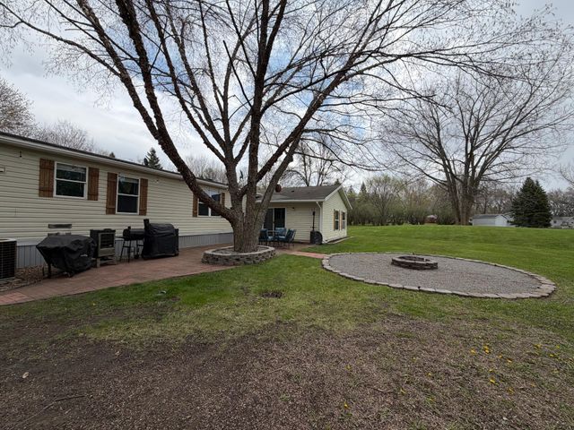 2174 66th Avenue NE, Willmar, MN 56201