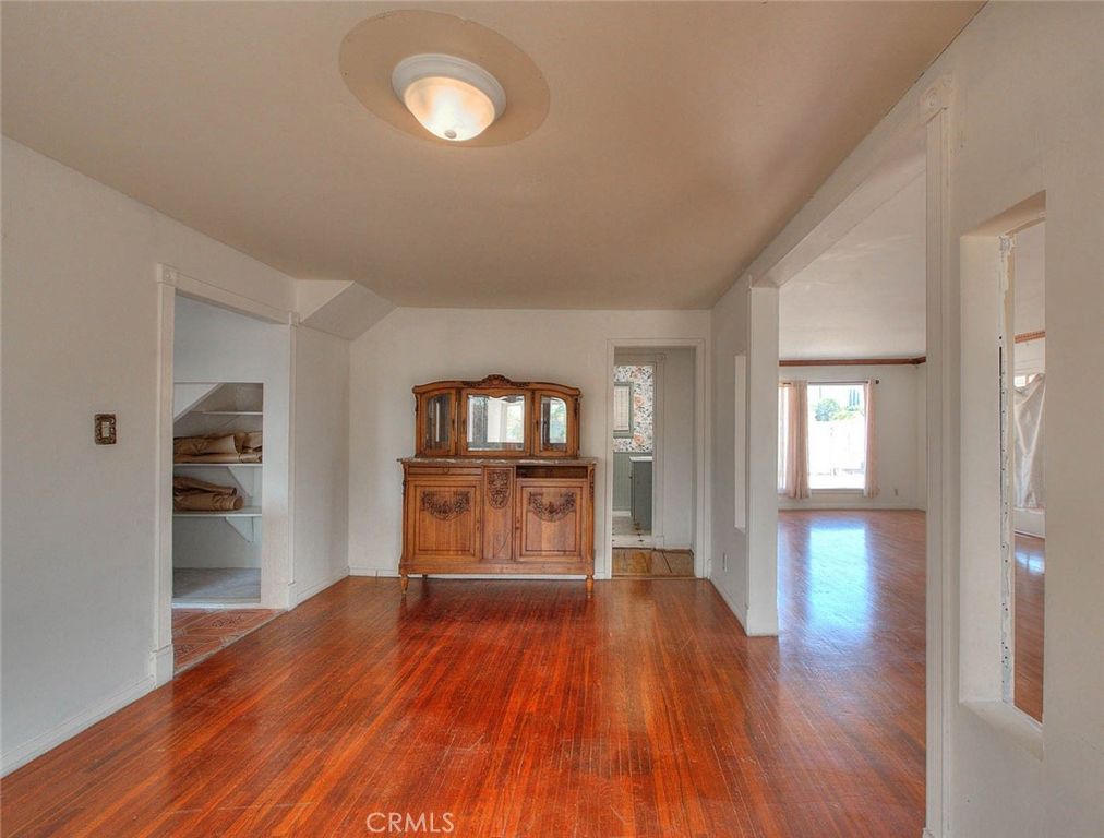 Image 11 of property listing at 11398 Norton, Chino, CA 91710