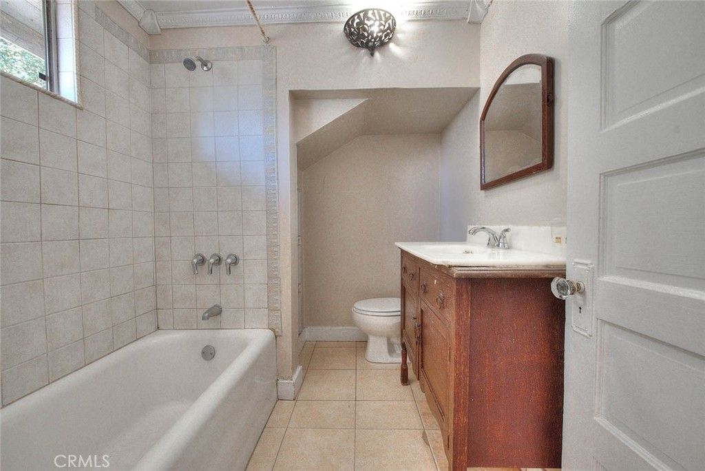 Image 31 of property listing at 11398 Norton, Chino, CA 91710