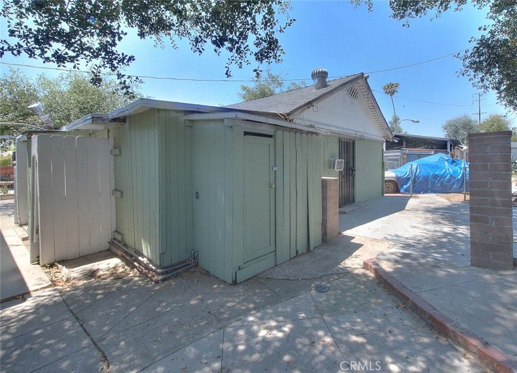 Image 33 of property listing at 11398 Norton, Chino, CA 91710