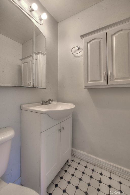 Image 37 of property listing at 11398 Norton, Chino, CA 91710