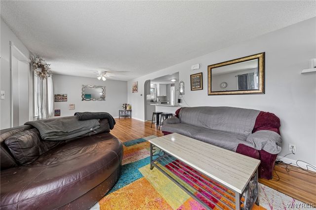 216 Collins Avenue, West Seneca, NY 14224