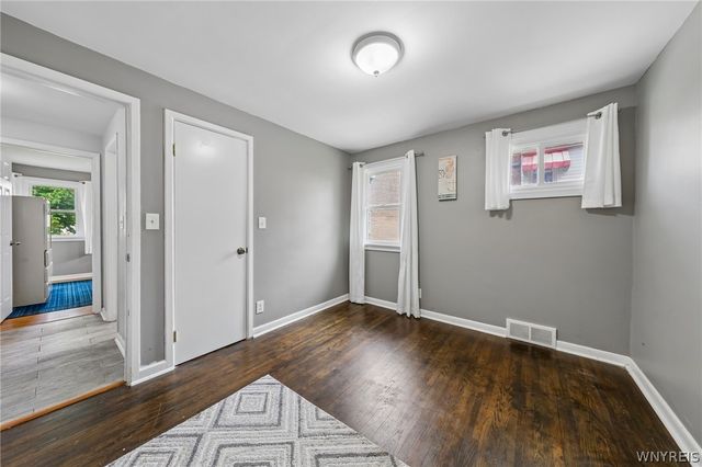 216 Collins Avenue, West Seneca, NY 14224