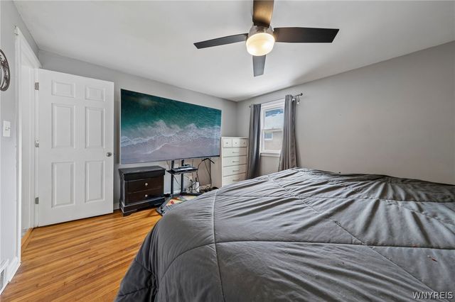 216 Collins Avenue, West Seneca, NY 14224