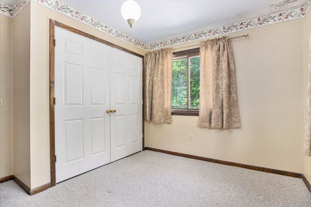 8257 S 2nd Street, Mattawan, MI 49071