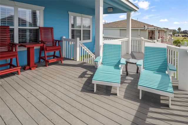 3189 Castle Drive, Crystal Beach, TX 77650