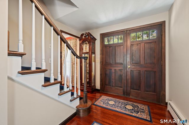 33 Partridge Lane, Burlington, CT 06013