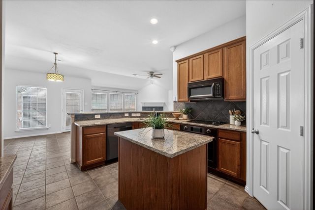 11758 Corsicana Drive, Frisco, TX 75035