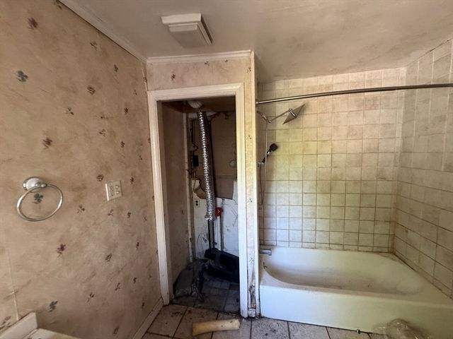 252 Main St, Medway, MA 02053
