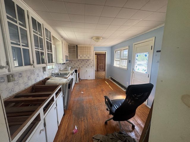 252 Main St, Medway, MA 02053