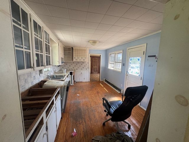 252 Main St, Medway, MA 02053