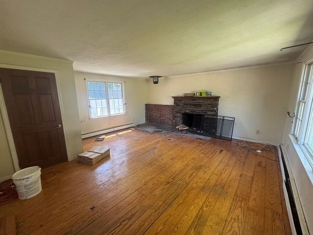252 Main St, Medway, MA 02053