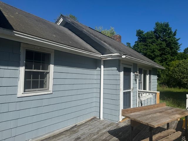 252 Main St, Medway, MA 02053