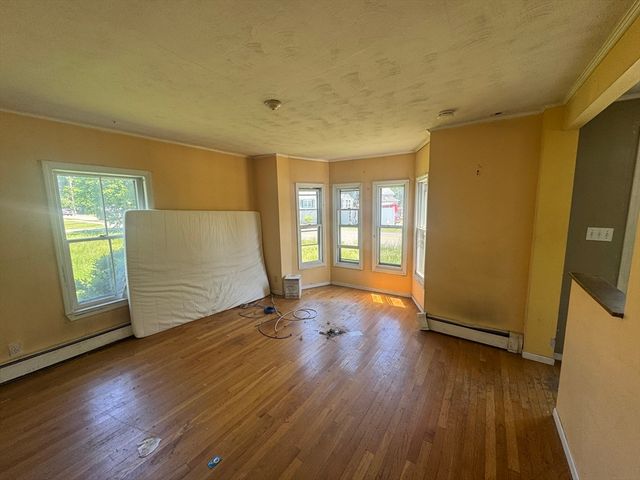 252 Main St, Medway, MA 02053