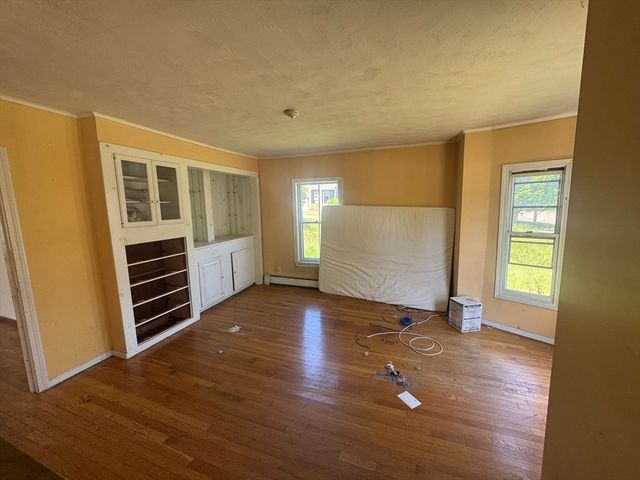 252 Main St, Medway, MA 02053