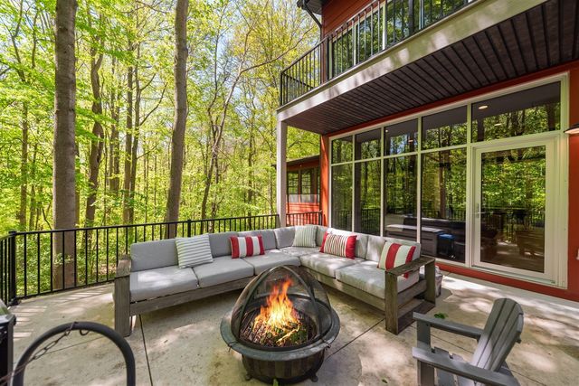 24 Camp Madron Road, Buchanan, MI 49107