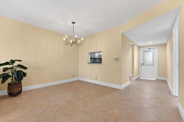 2800 Fiore Way 212, Delray Beach, FL 33445