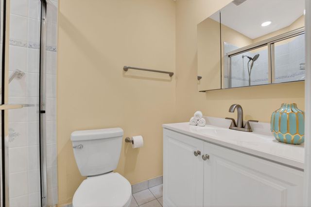 2800 Fiore Way 212, Delray Beach, FL 33445