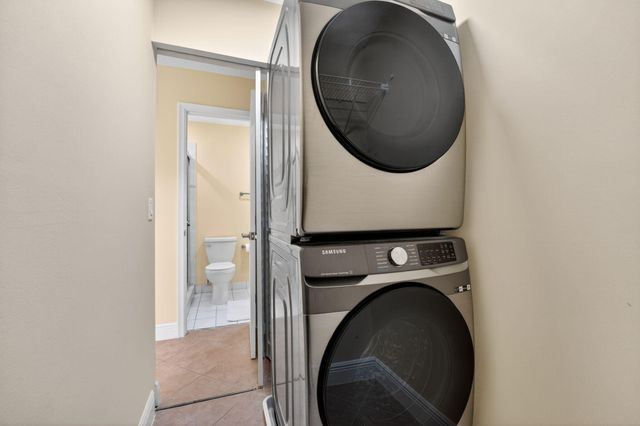 2800 Fiore Way 212, Delray Beach, FL 33445