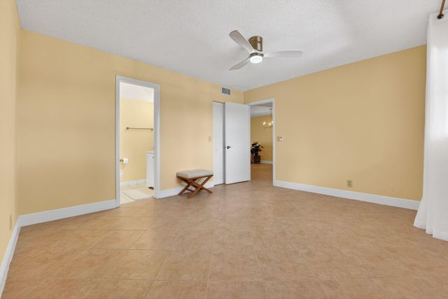 2800 Fiore Way 212, Delray Beach, FL 33445