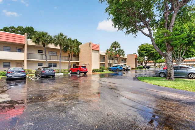 2800 Fiore Way 212, Delray Beach, FL 33445