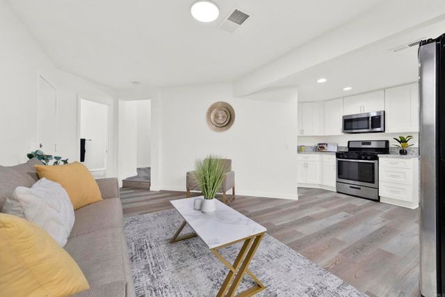 11734 Avenida Marcella, El Cajon, CA 92019