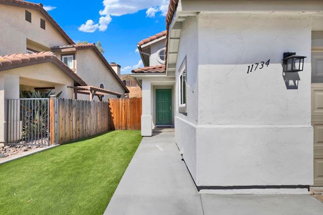 11734 Avenida Marcella, El Cajon, CA 92019
