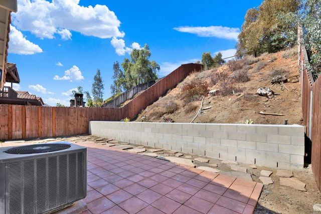 11734 Avenida Marcella, El Cajon, CA 92019