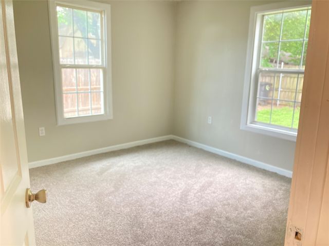 104 May Avenue, Cleburne, TX 76031