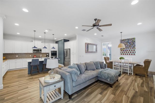 725 WINTERSIDE DRIVE, Apollo Beach, FL 33572