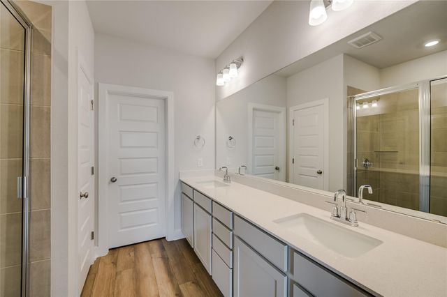 503 Emory Crossing BLVD, Hutto, TX 78634