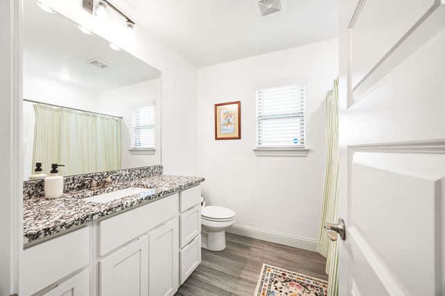 903 Lawlis Road, Siloam Springs, AR 72761