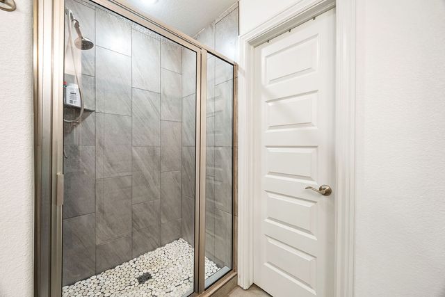 903 Lawlis Road, Siloam Springs, AR 72761