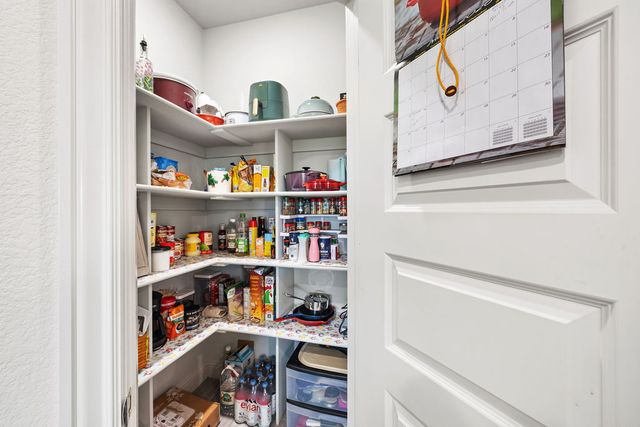 903 Lawlis Road, Siloam Springs, AR 72761