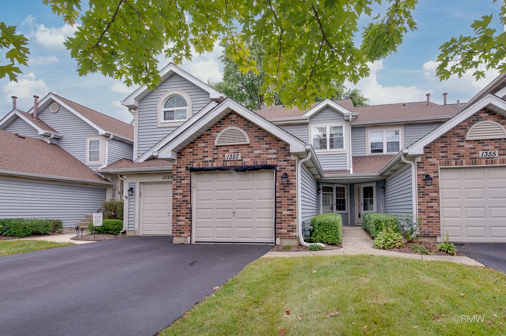 1357 Ridgefield Circle, Carol Stream, IL 60188 — exterior