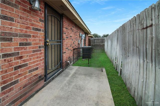 1803 S Horse Street 2, Pharr, TX 78577