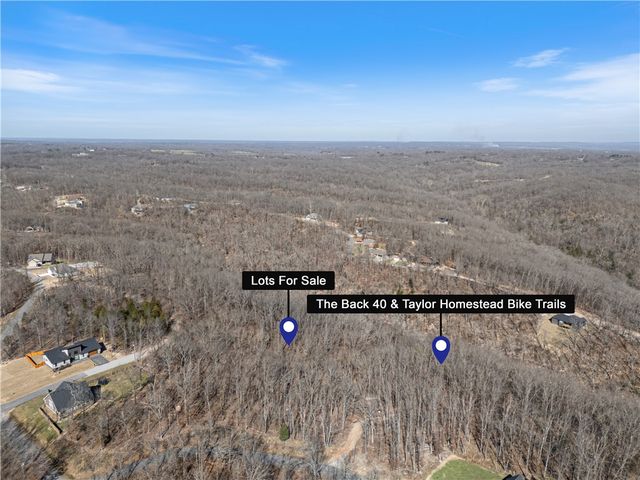 5 Grimsby Lane, Bella Vista, AR 72714