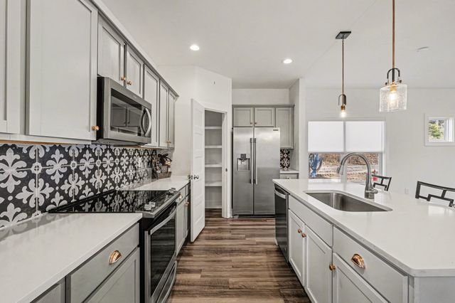 2617 Alpine Park Ave, Nashville, TN 37218