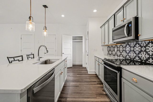 2617 Alpine Park Ave, Nashville, TN 37218