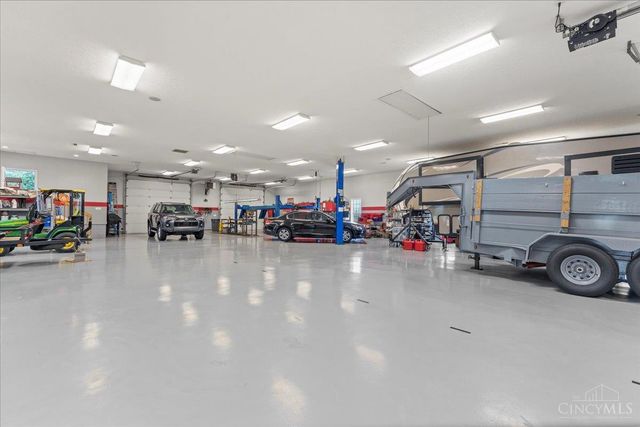 7644 Millikin Road, Liberty Twp, OH 45044