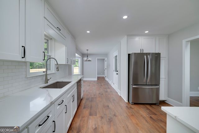 858 Pates Creek Road, Stockbridge, GA 30281