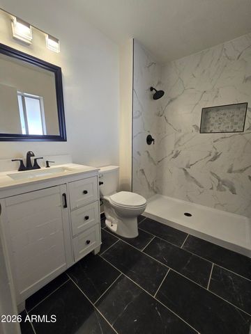 517 W GROVE Street, Phoenix, AZ 85041