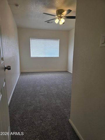 517 W GROVE Street, Phoenix, AZ 85041