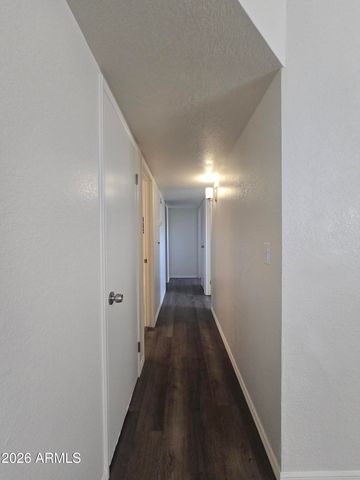 517 W GROVE Street, Phoenix, AZ 85041