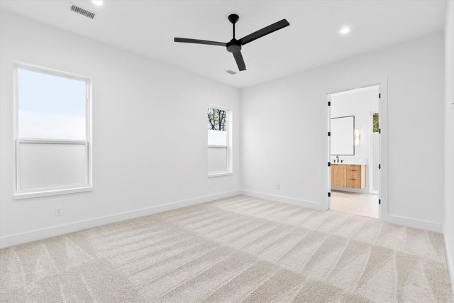 2812 Guymon Street, Dallas, TX 75212