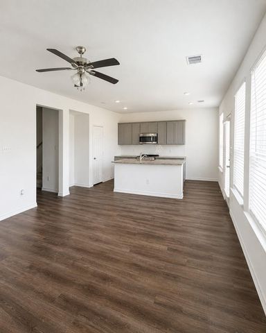 767 Westpointe Drive, Dayton, TX 77535